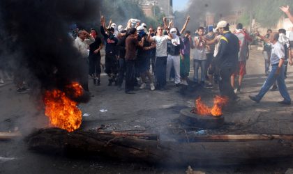 La RN 26 fermée par des citoyens en colère à Akbou